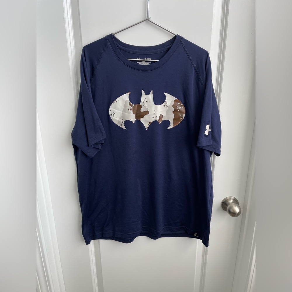 Under Armour Batman Shirt Mens XL Navy Loose Camo HeatGear